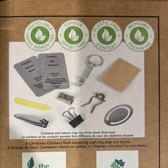 Tom Smith Christmas Crackers - Picture 3 of 5